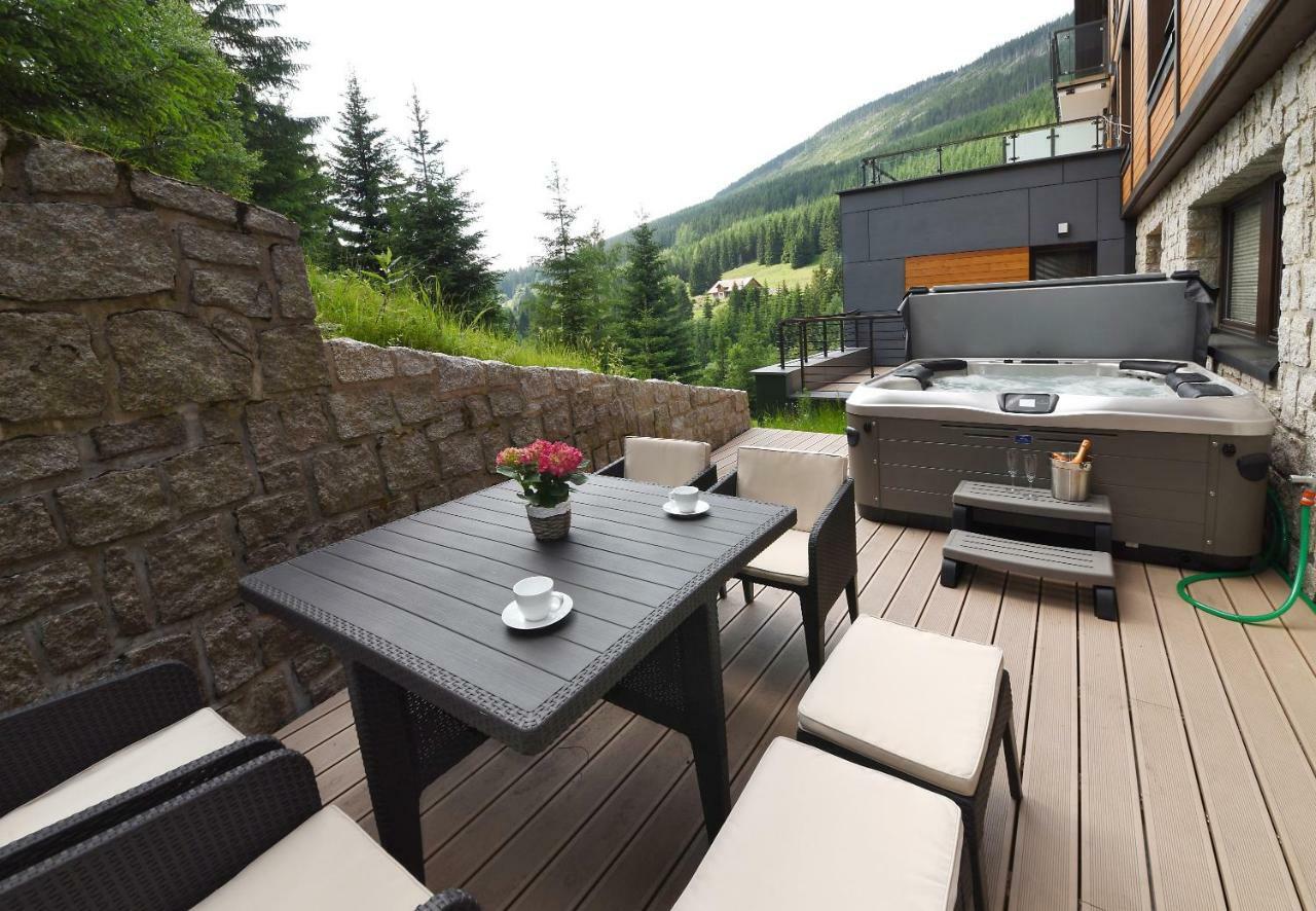 Apartment Adelka 104 With Private Whirlpool Špindlerŭv Mlýn Luaran gambar