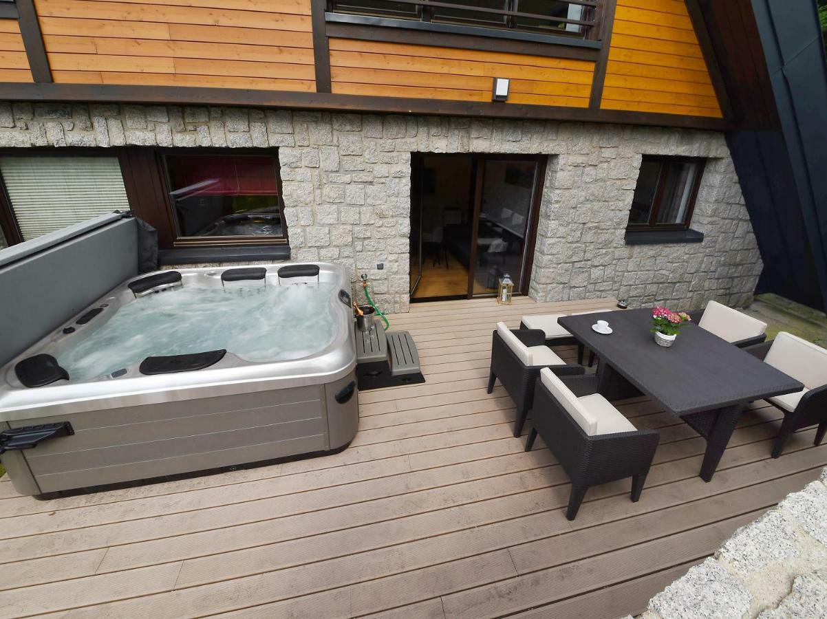 Apartment Adelka 104 With Private Whirlpool Špindlerŭv Mlýn Luaran gambar